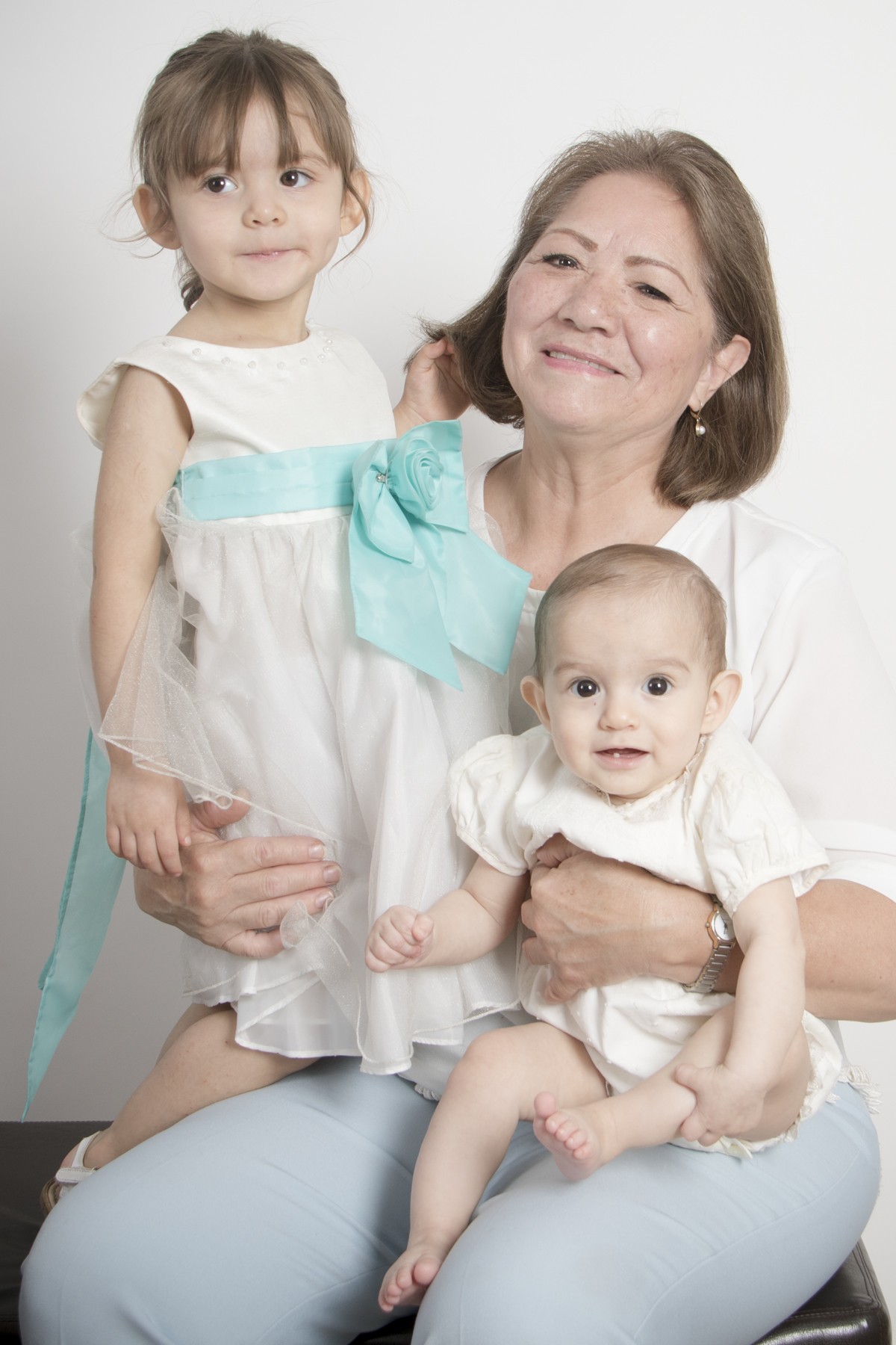 Sesión de fotos empresariales familia Sesion de fotos- Fotógrafos CDMX - Coberturas empresariales https://fotografoscdmx.com