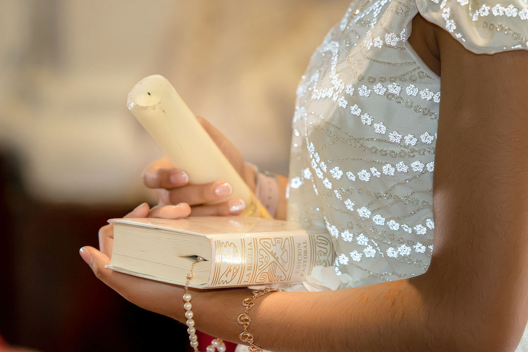 Sesión fotográfica profesional juvenil en estudio