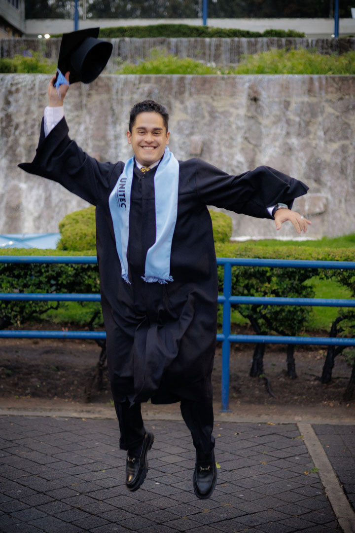 Sesión fotográfica profesional juvenil en estudio