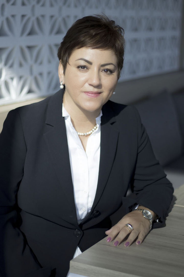 FOTOGRAFOS CDMX FOTOGRAFIA DE RETRATO RETRATO EJECUTIVO PROFESIONISTAS EMPRESARIAL con modelo085 1 Sesión de fotos empresariales familia Sesion de fotos- Fotógrafos CDMX - Coberturas empresariales https://fotografoscdmx.com