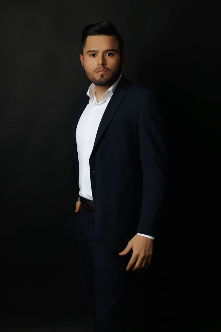 FOTOGRAFOS CDMX FOTOGRAFIA DE RETRATO RETRATO EJECUTIVO PROFESIONISTAS EMPRESARIAL con modelo258 1 Sesión de fotos empresariales familia Sesion de fotos- Fotógrafos CDMX - Coberturas empresariales https://fotografoscdmx.com