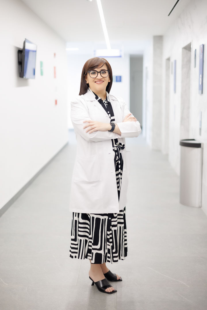 Sesión fotográfica profesional juvenil en estudio