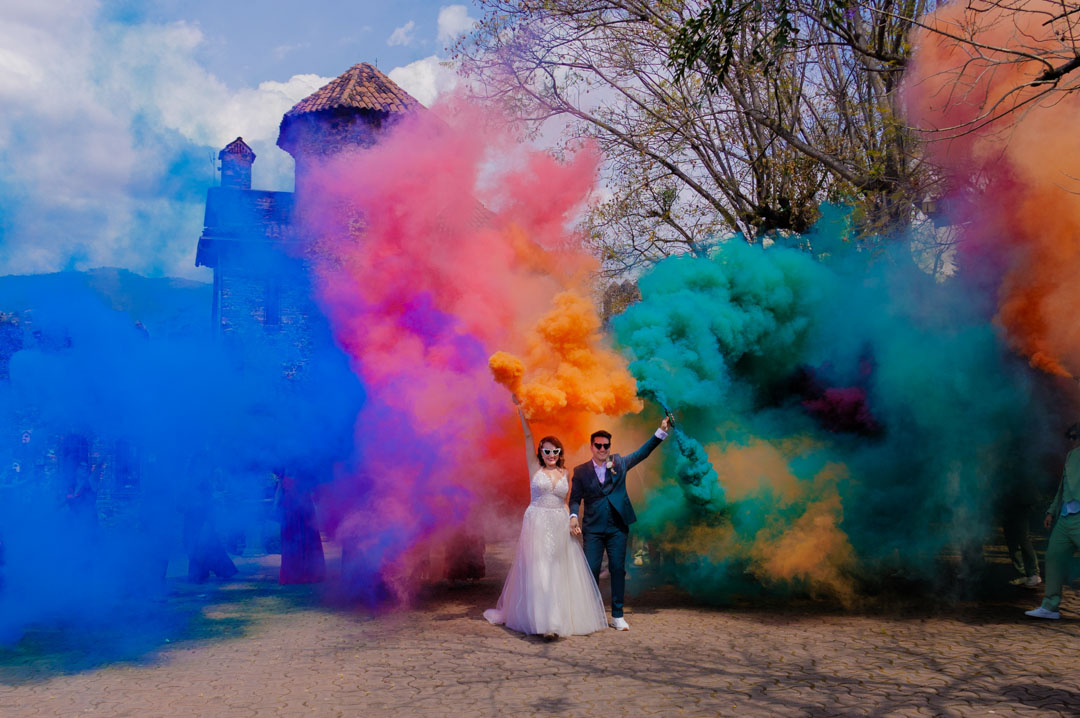 Sesión fotográfica profesional juvenil en estudio