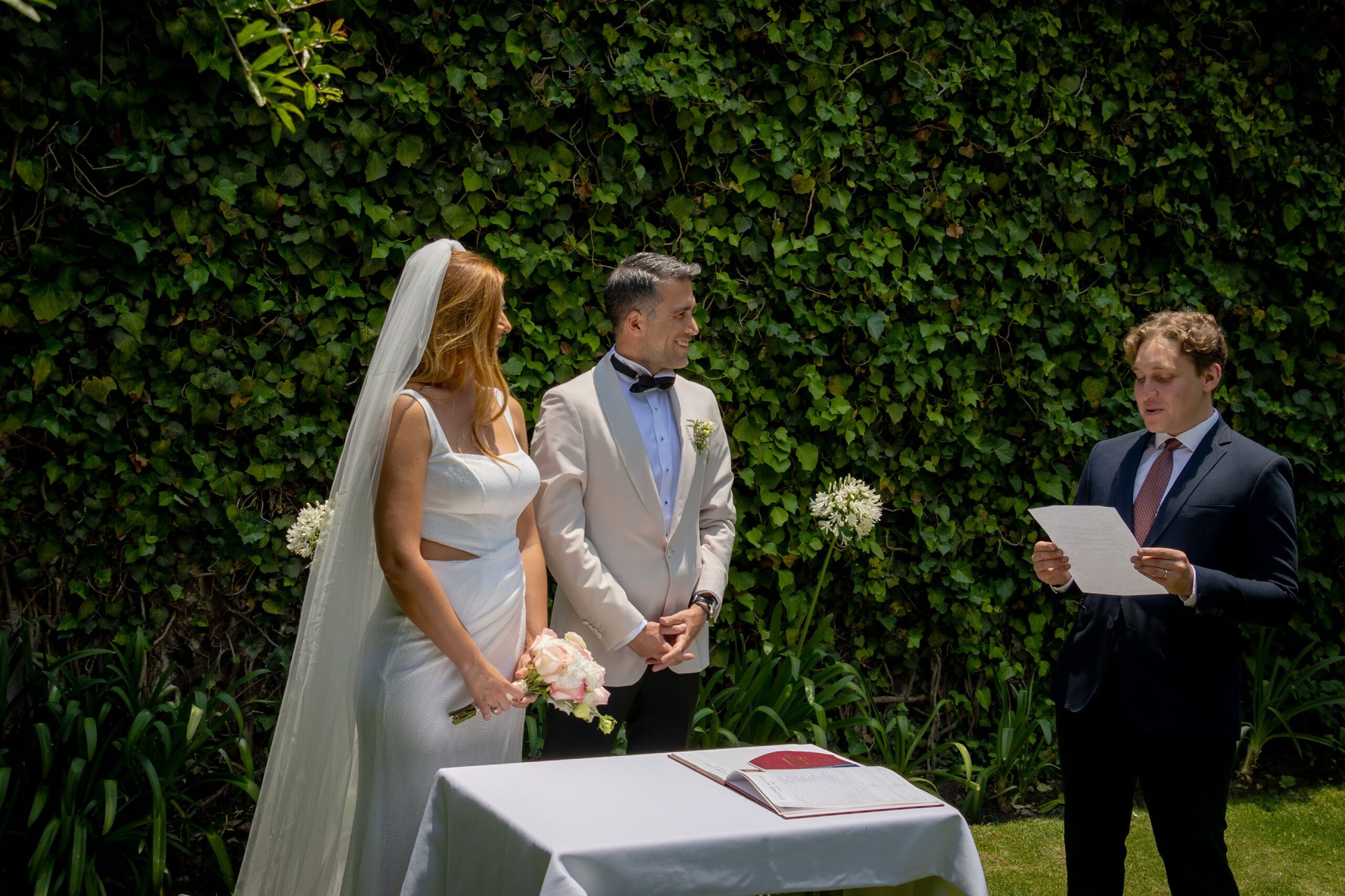 Sesión fotográfica profesional juvenil en estudio